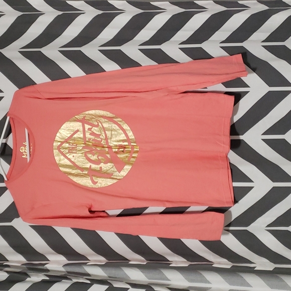 Top - Picture 1 of 2